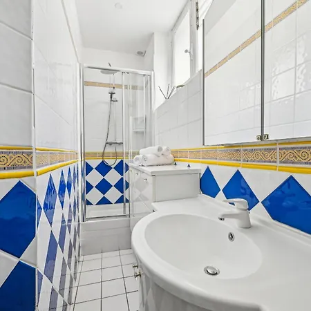 Eiffel Tower & Champs De Mars - 1br - Vacation *